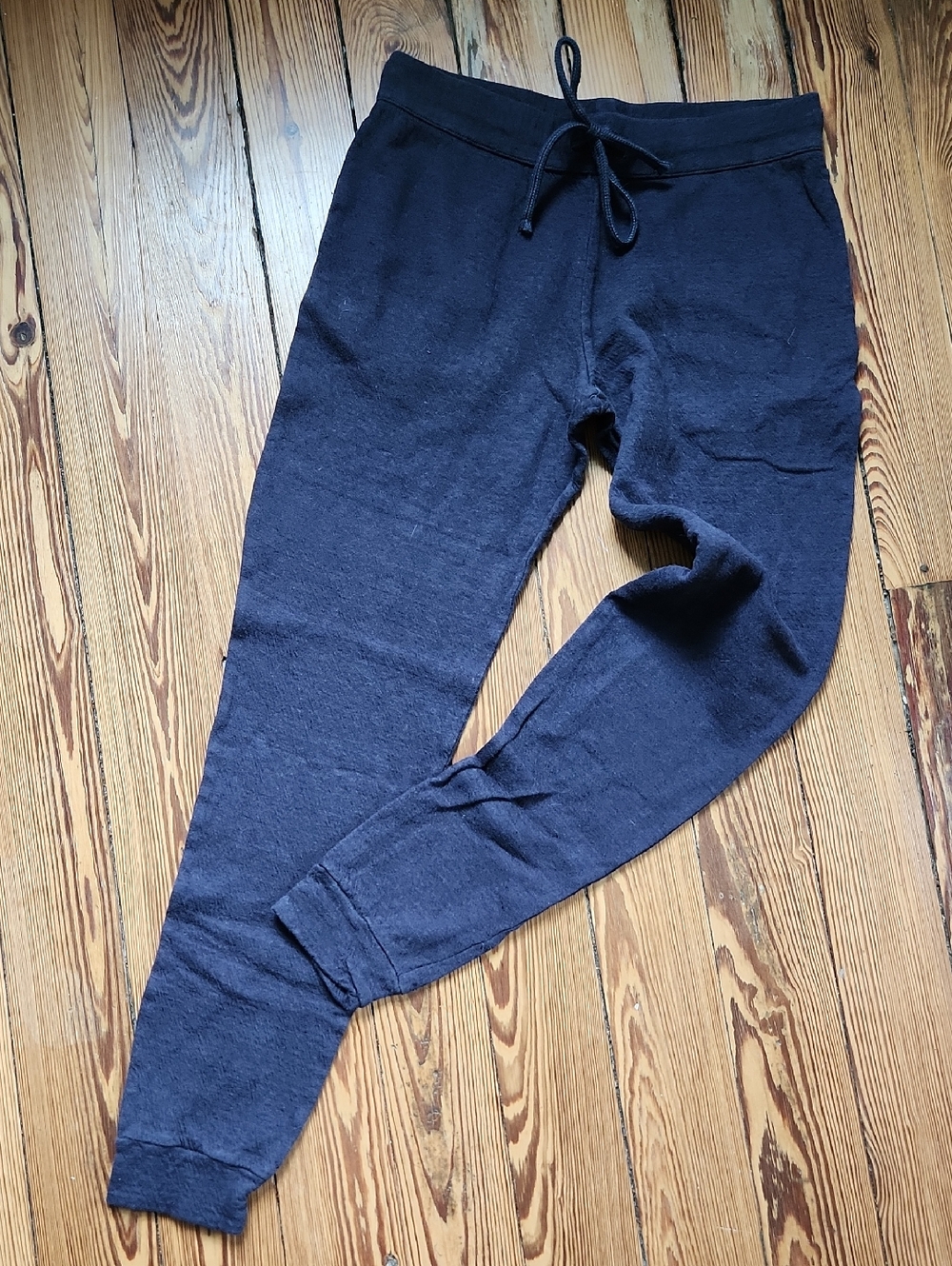 Majestic Filatures. Washable Cashmere Joggers.